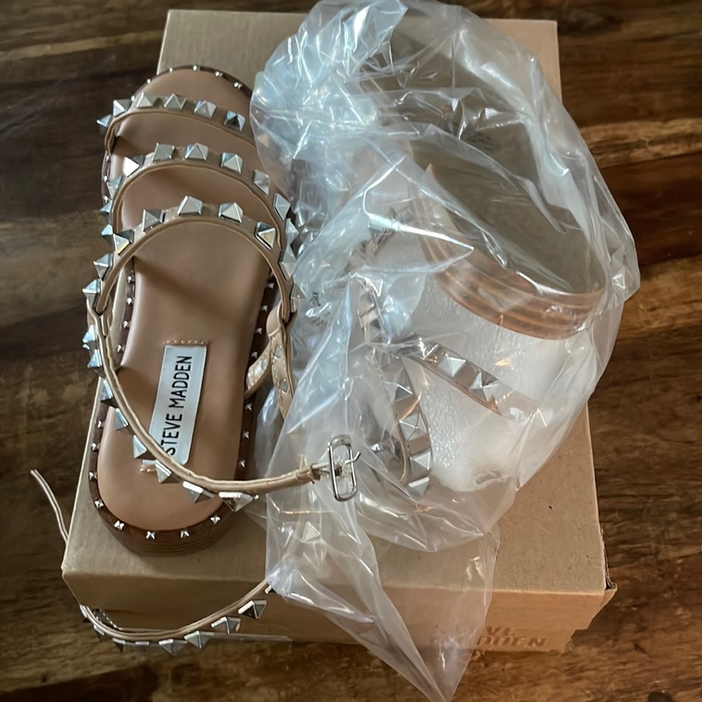 Steve Madden Sandals